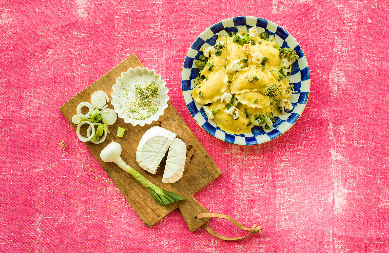 RAVIOLI CAPONATA CON CUBETTI DI TUMA ALL'ARGENTERA