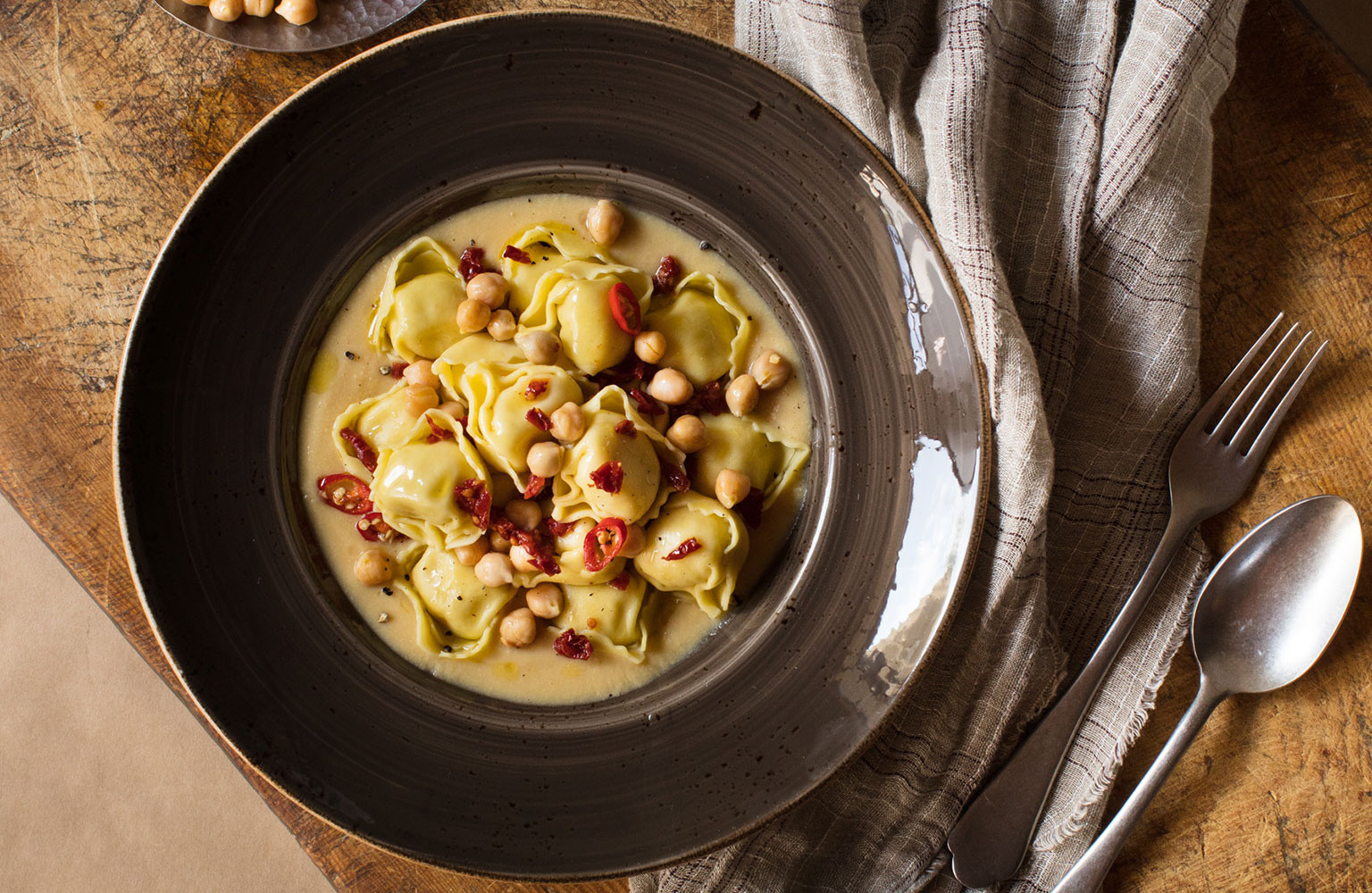 Tortellini Atun y Tomate con garbanzos y tomates secos Giovanni Rana