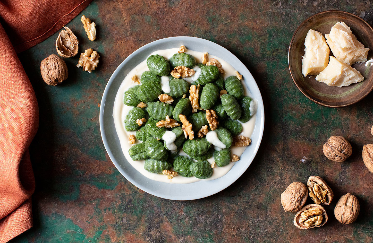GNOCCHI GIOIAVERDE CON FONDUTA DI PARMIGIANO E NOCI - Giovanni Rana