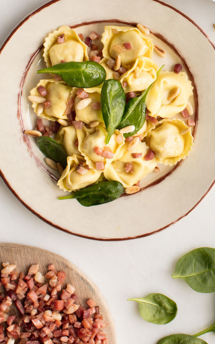 Tortelloni Steinpilze mit Pinienkernen, Speck und Blattspinat - Giovanni  Rana