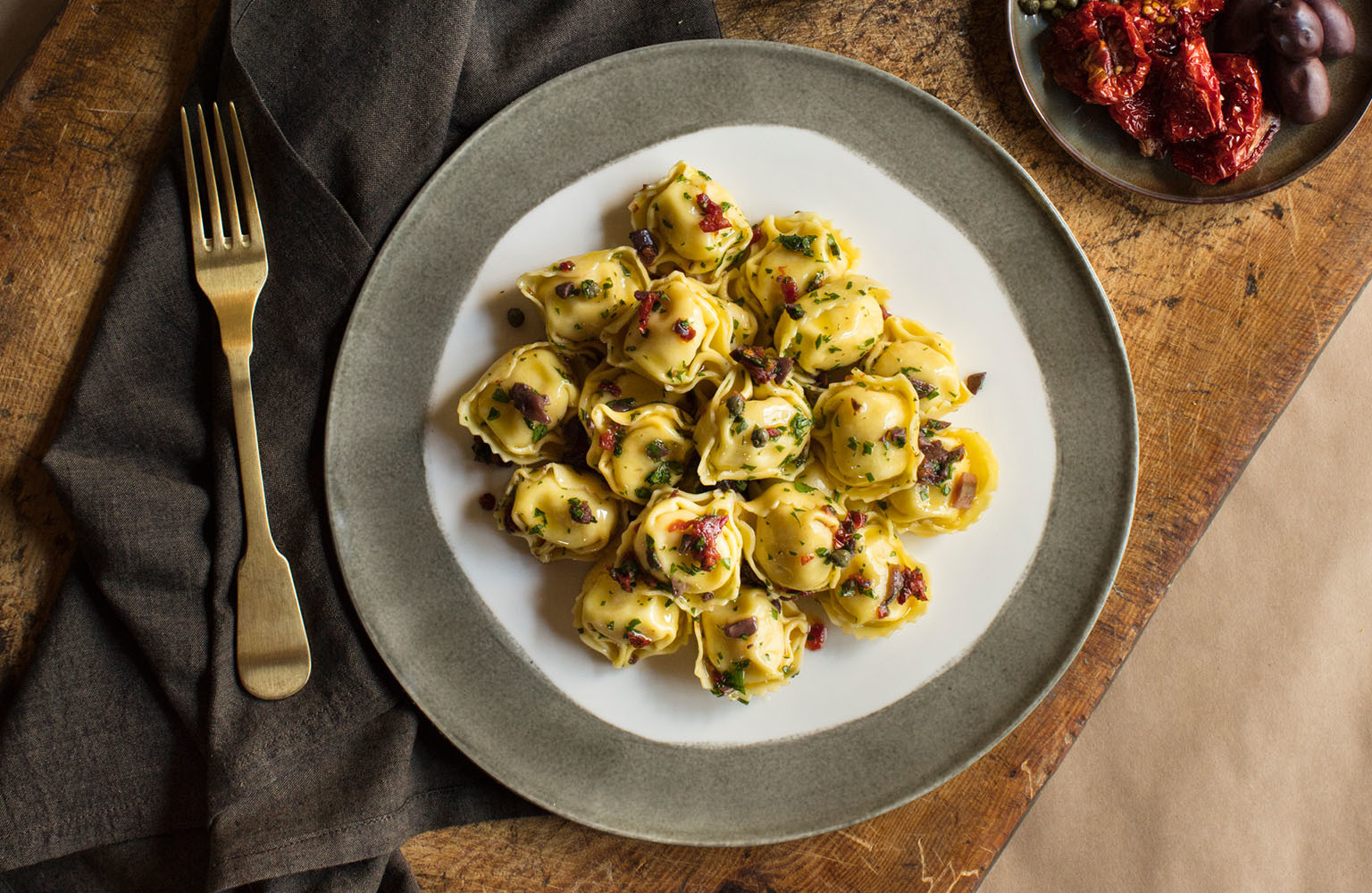 Tortelloni Steinpilze mit mediterranem Crumble - Giovanni Rana